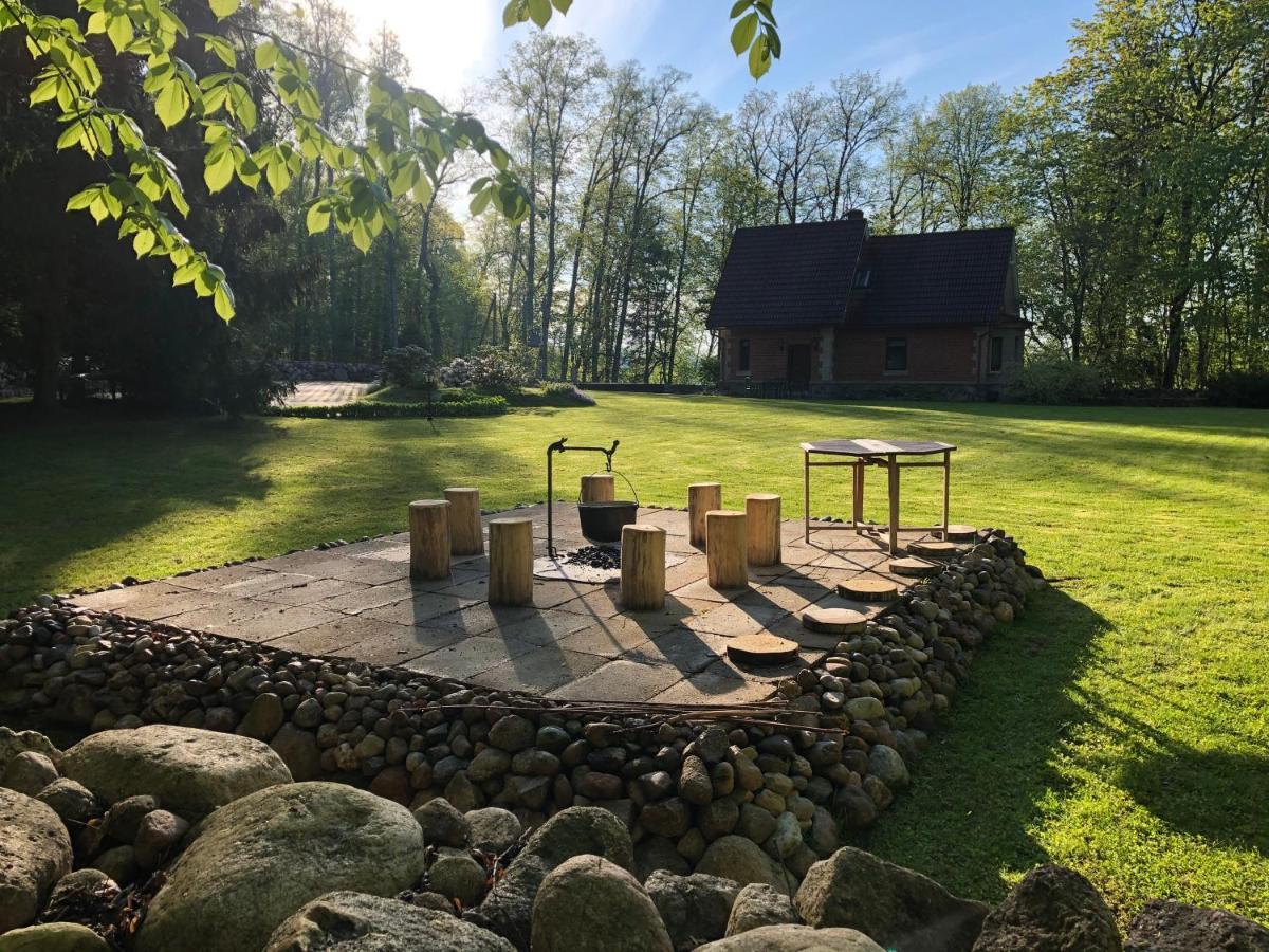 Mednieku Namins Villa Sigulda Exteriör bild